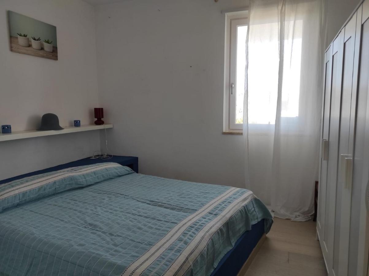Grazioso Appartamento Vicino Al Mare San Cataldo  Kültér fotó