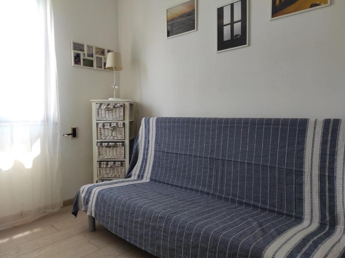 Grazioso Appartamento Vicino Al Mare San Cataldo  Kültér fotó